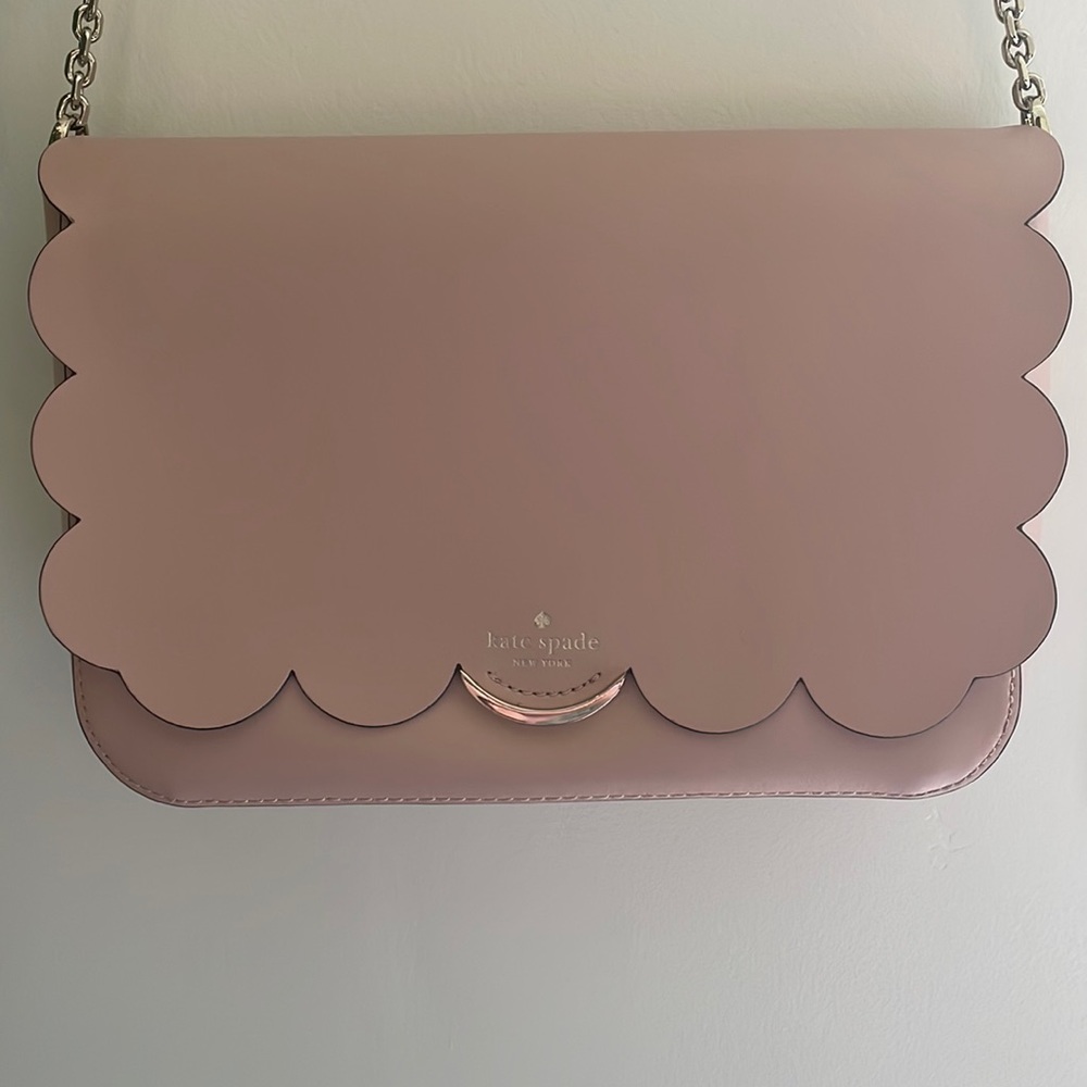 Kate Spade Light Pink Crossbody Scallopped Bag
